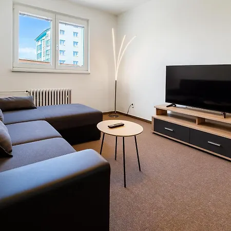 아파트 Montara 23 33 *